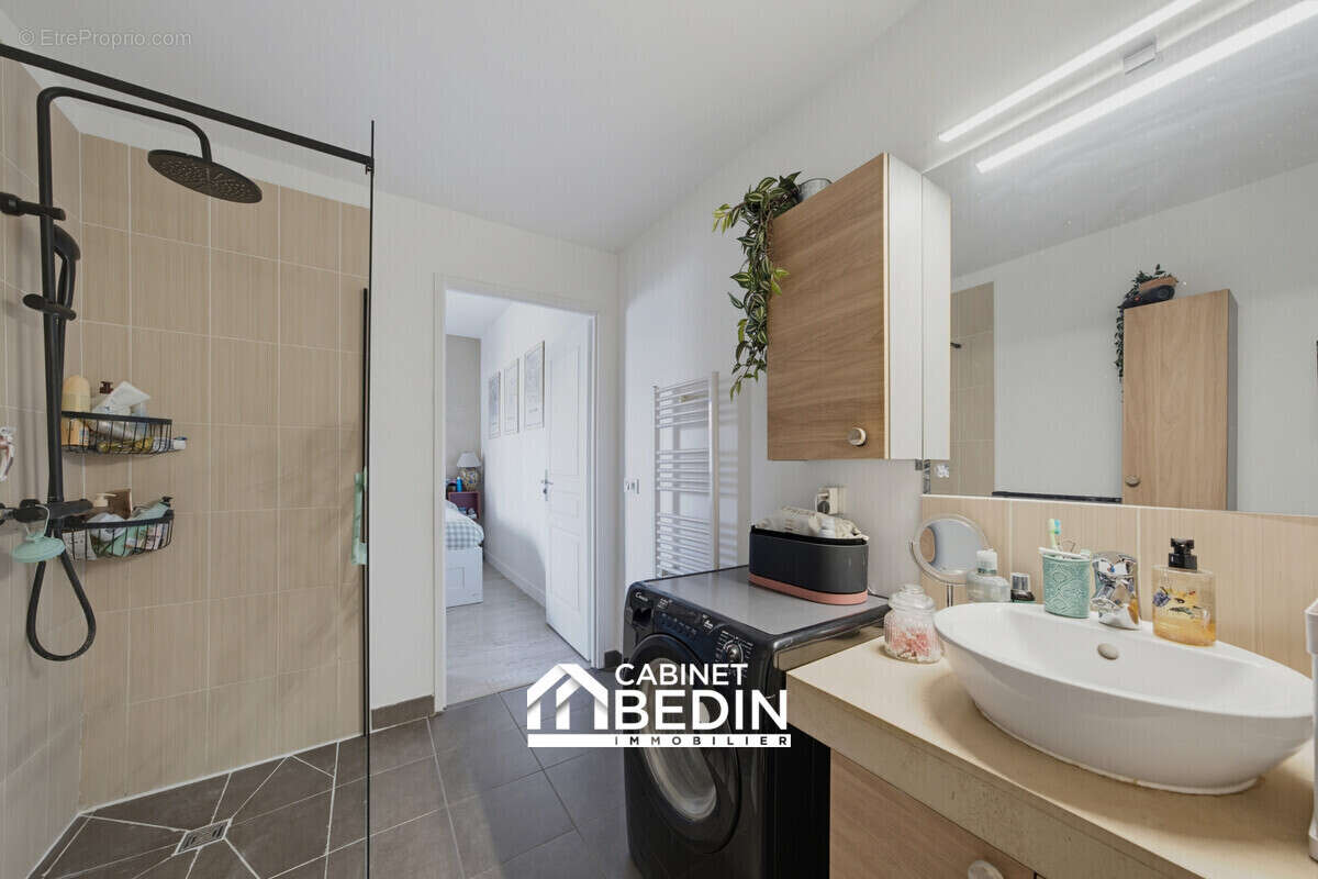Appartement 47 m² à Merignac  - photo 7