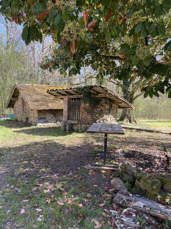 Maison à SAINT-MEARD