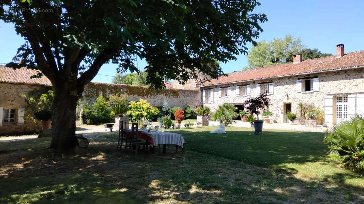 OVERVIEW - Maison à ANSAC-SUR-VIENNE