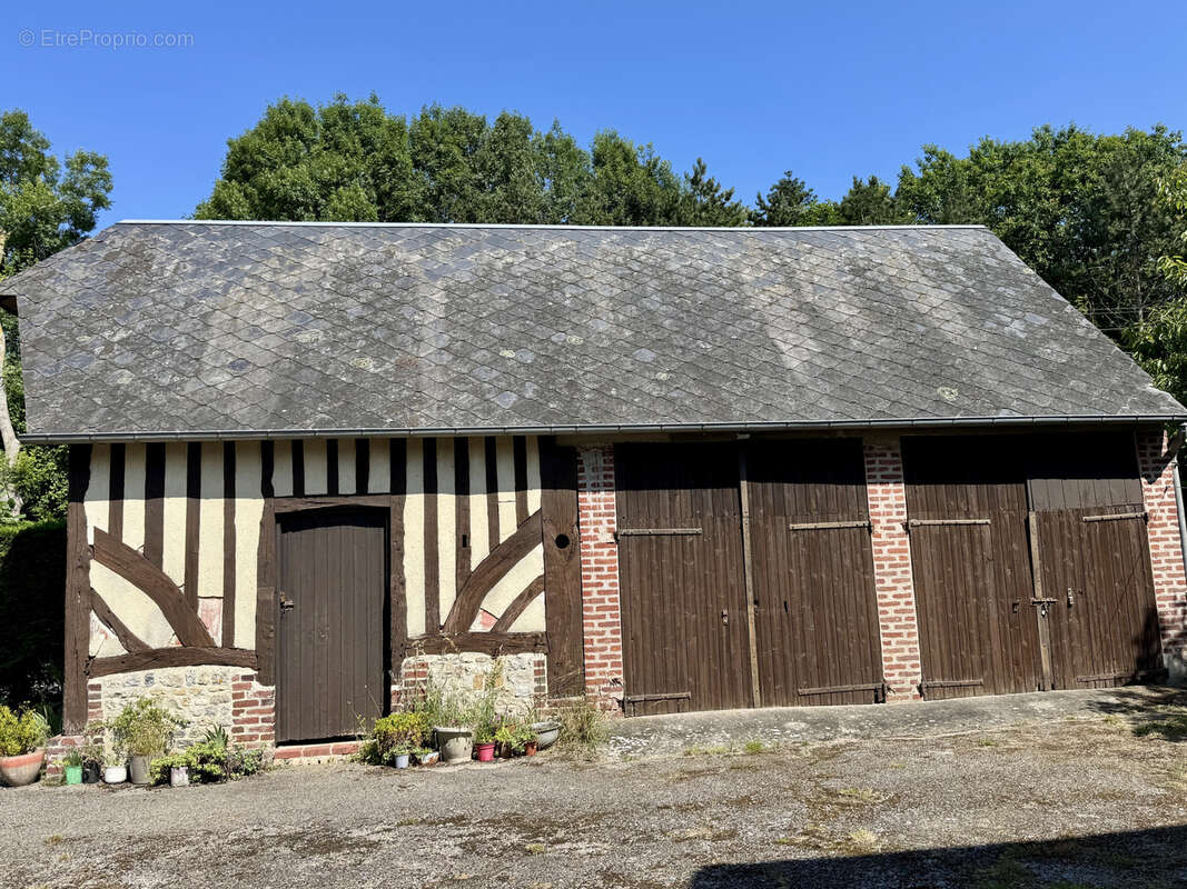 Maison à DOUVILLE-EN-AUGE