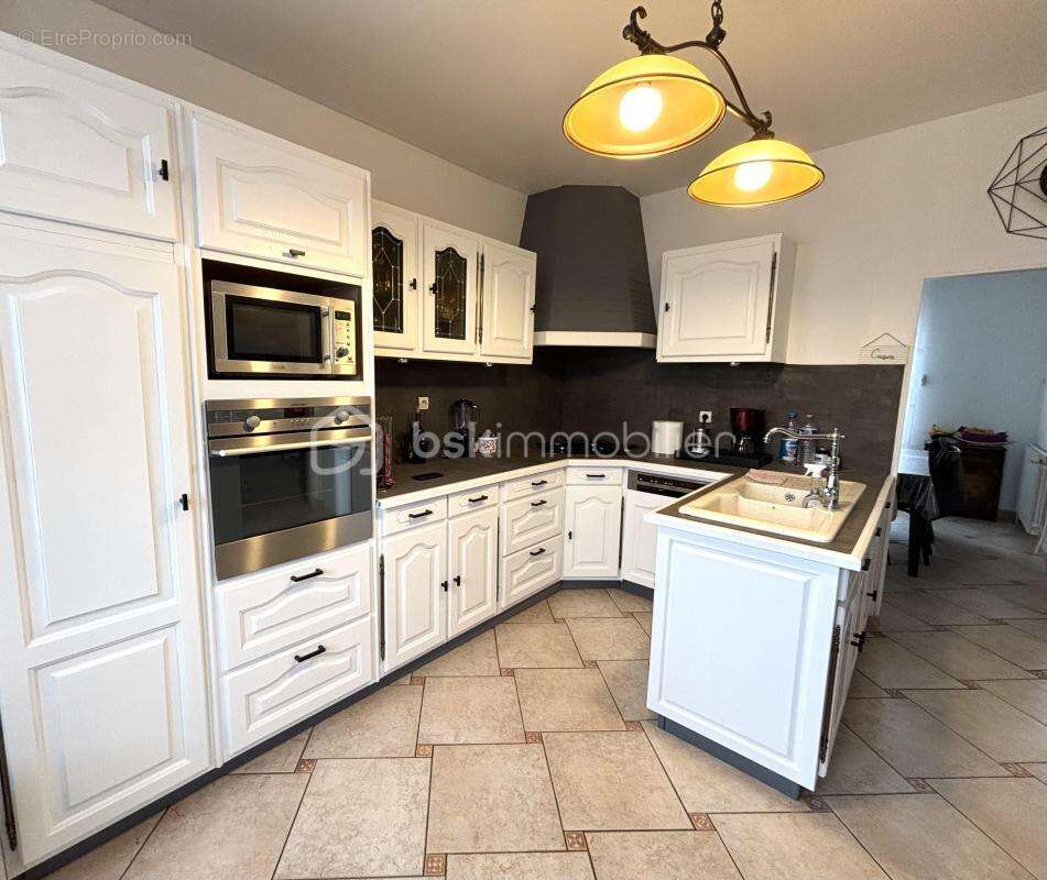 Maison individuelle de caractère – 130 m² – Savigny-sur-Orge (Quartier Cherchefeuilles) - photo 7