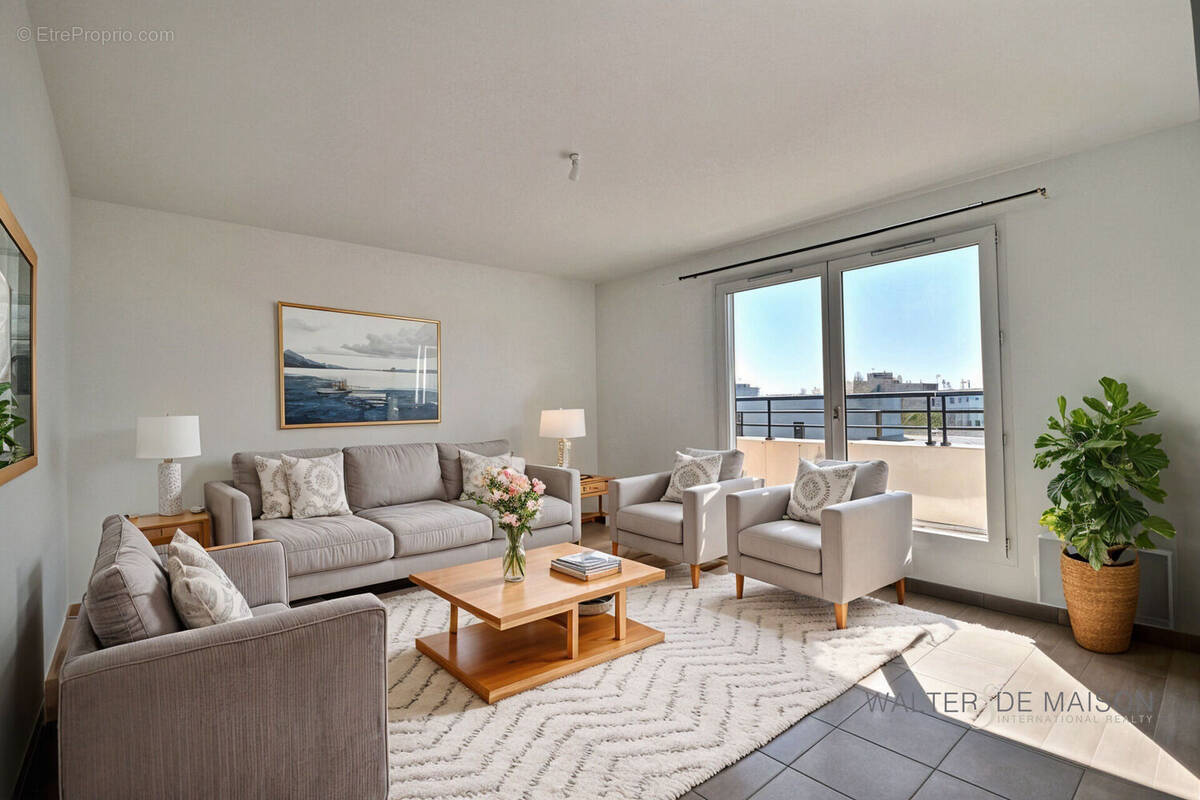 Appartement à SAINT-DENIS