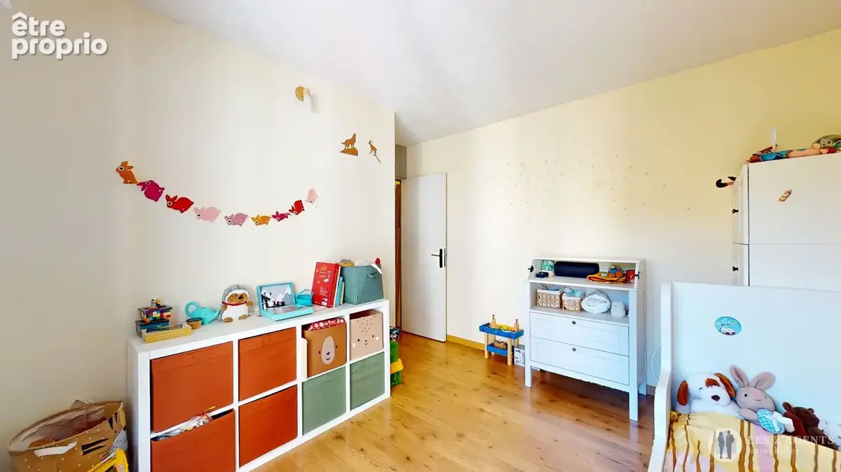 T4 de 83 m² avec deux balcons résidence les essarts - photo 15