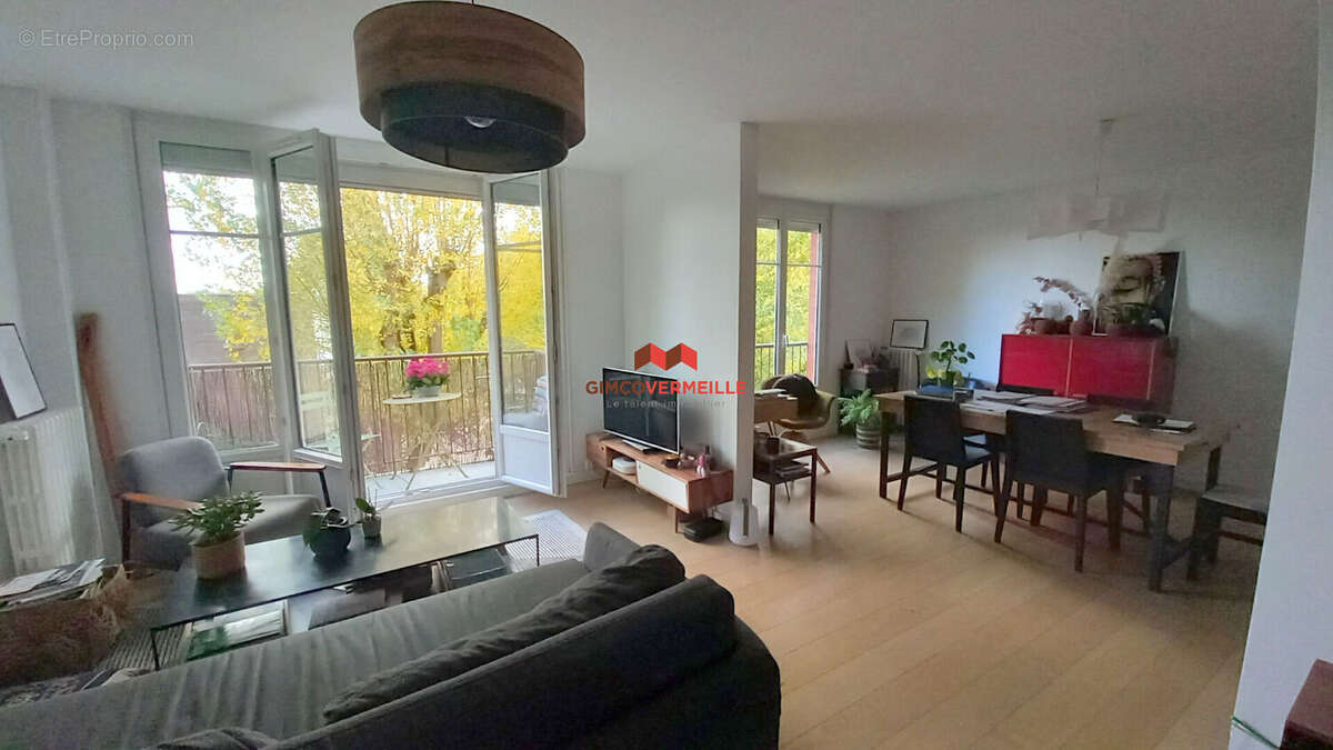 Appartement à BOUGIVAL