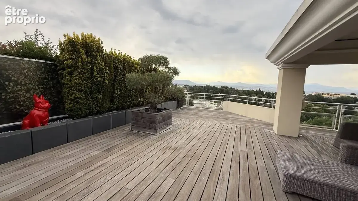 Appartement f5 avec terrasse de 140 M2  Vue mer Antibes ,Secteur Rabiac Estagnol - photo 6