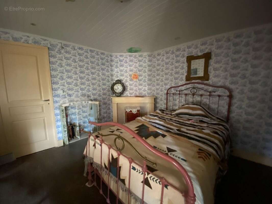 Maison à L&#039;ISLE-EN-DODON