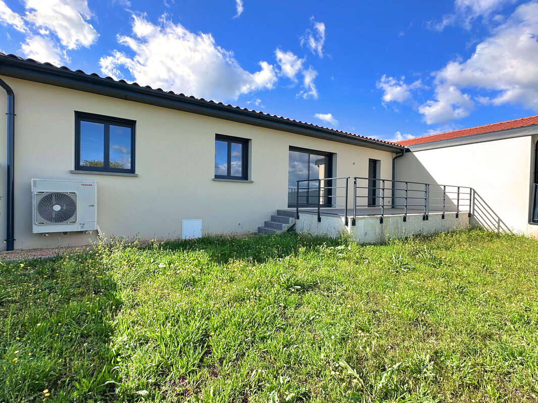 Maison à SAINT-ALBAIN