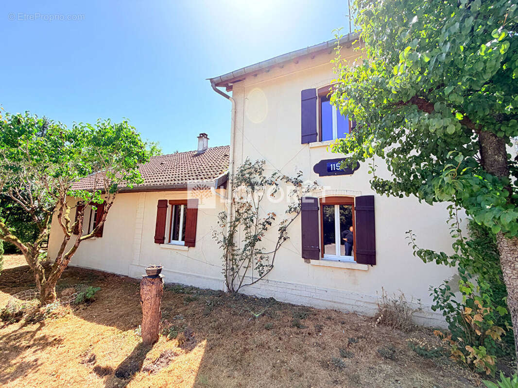 Maison Sainte Menehould 5 pièces 119 m2 - photo 2
