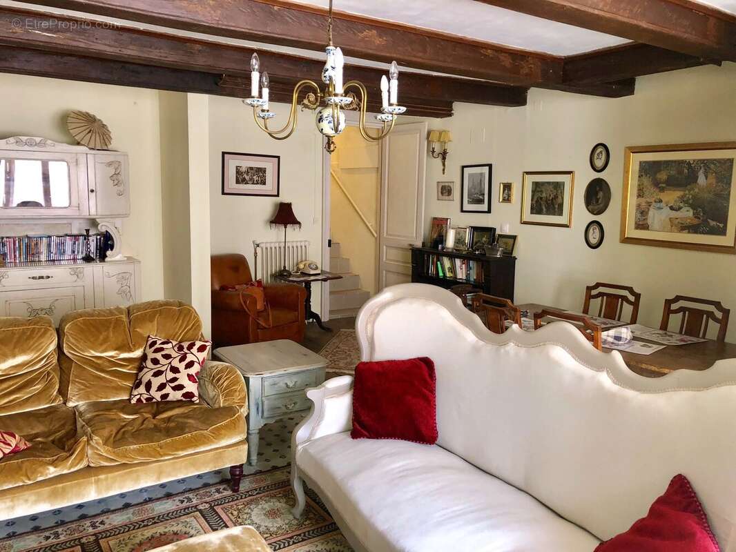 Maison de village, très bien rénovée, opportunité d'investissement - photo 2