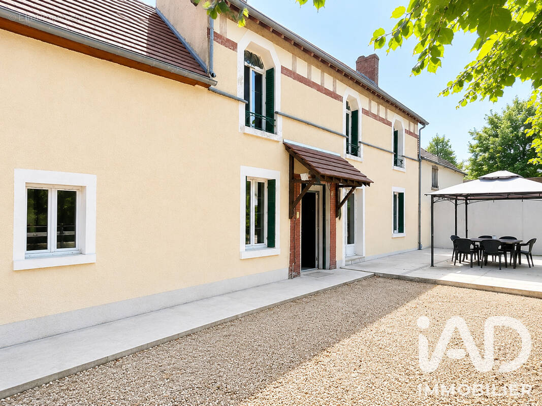 Photo 1 - Maison à CHATEAUNEUF-SUR-LOIRE