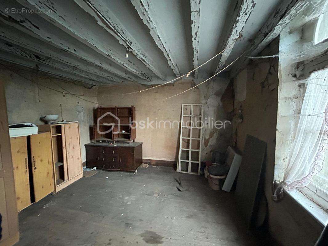 Maison à JAVRON-LES-CHAPELLES