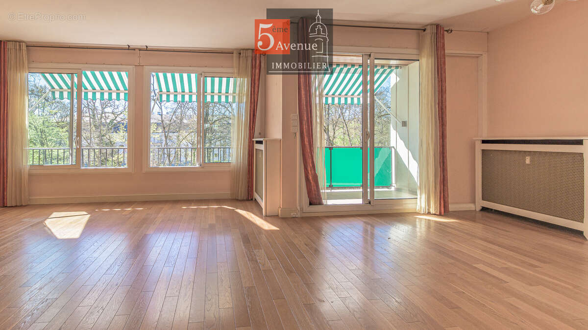 Appartement à GOUVIEUX