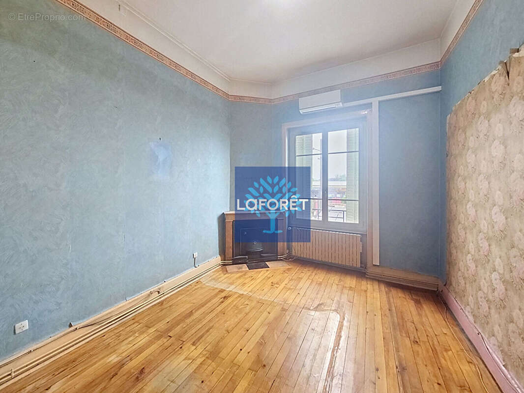 Appartement à OULLINS