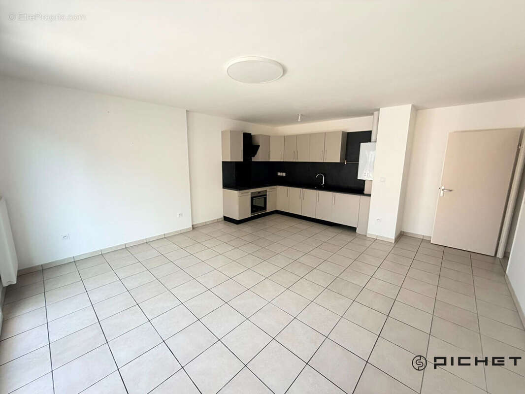 Bel Appartement T3 Lumineux à Saint-Aubin-de-Médoc - photo 3