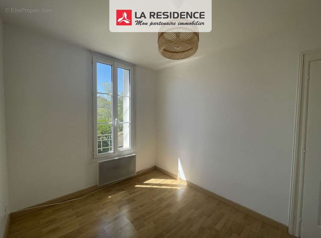 Appartement 25 m² à Viroflay  - photo 3