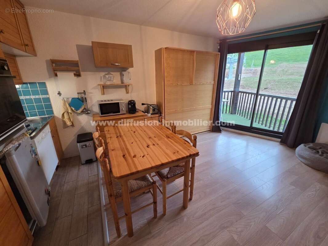 Appartement à LES THUILES