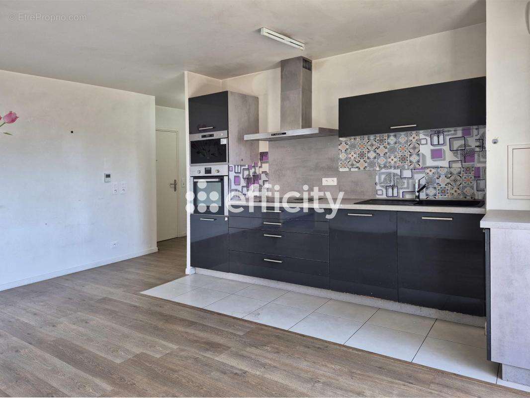 Appartement à CHELLES