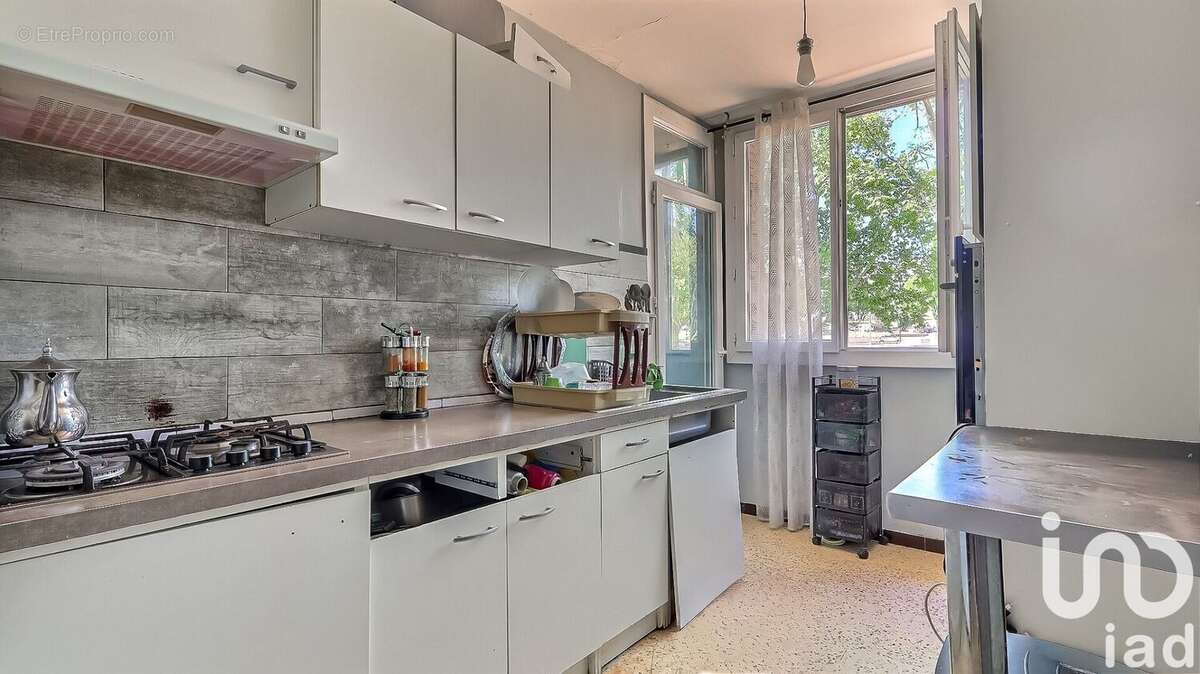 Photo 2 - Appartement à NIMES
