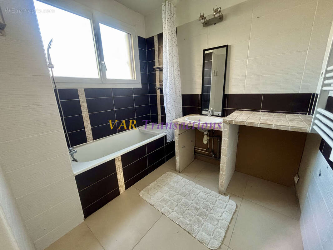 Appartement 3 pièces à la Seyne-sur-Mer - Jardin privatif - photo 7