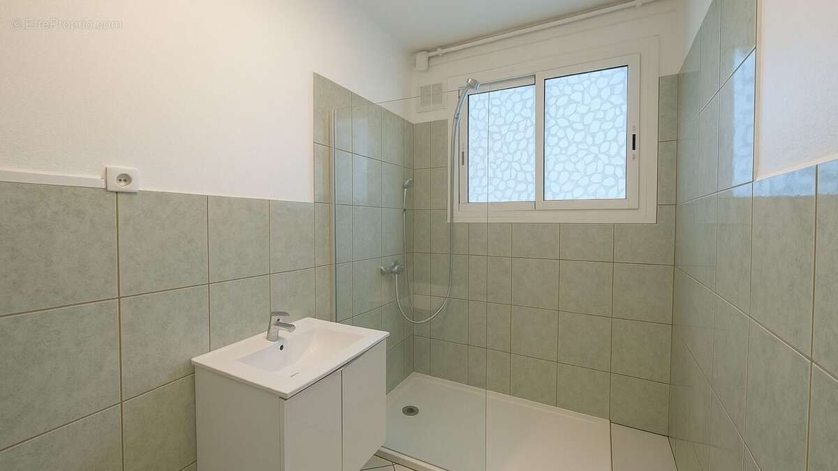 Appartement à SAINT-DENIS