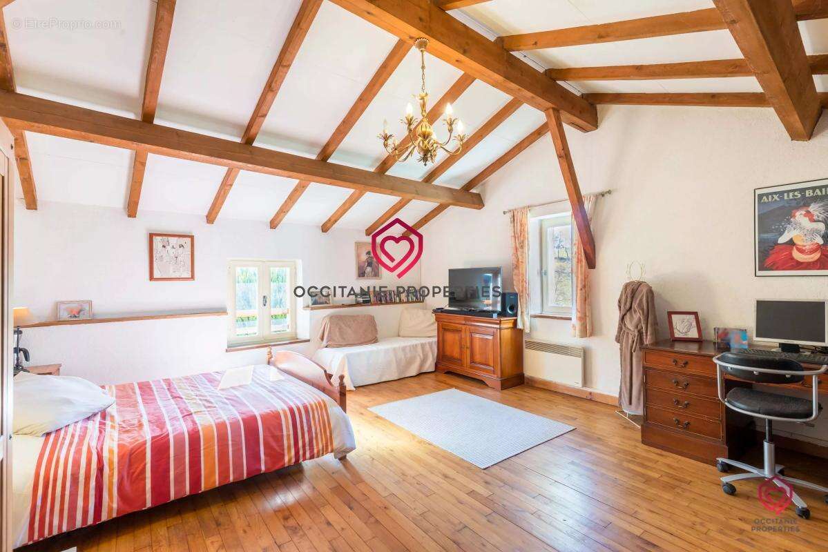 Maison à SALIES-DU-SALAT