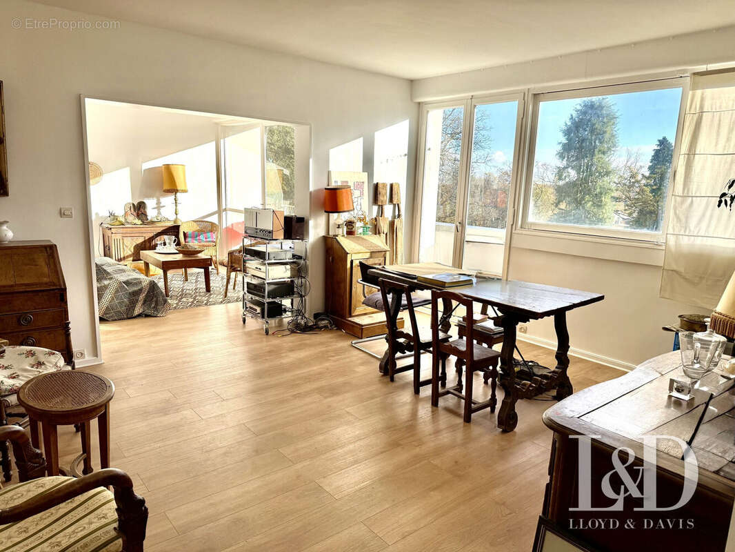 Appartement à VAUCRESSON