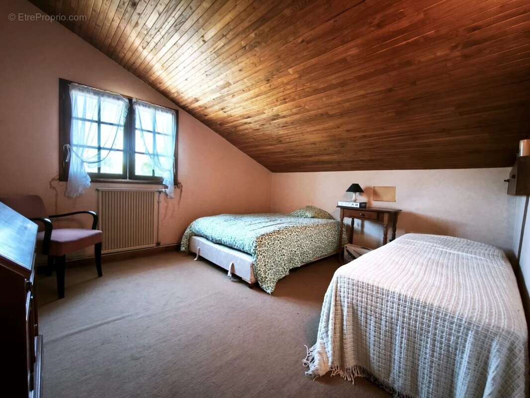 Maison à ROUILLE
