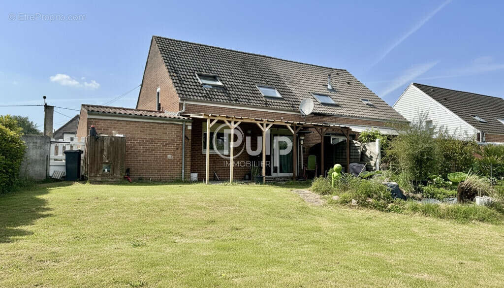 Maison à SERVINS