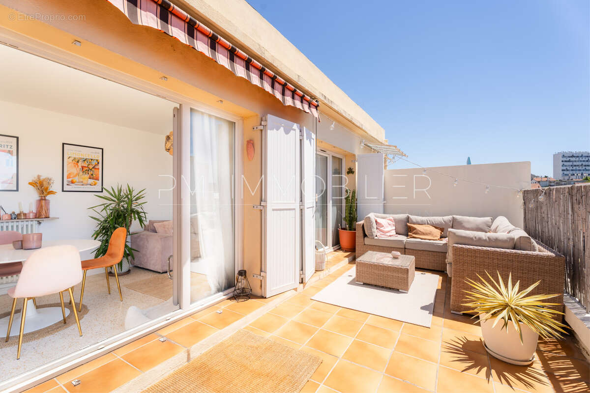 Appartement 74 m² à Marseille-4e  - photo 2