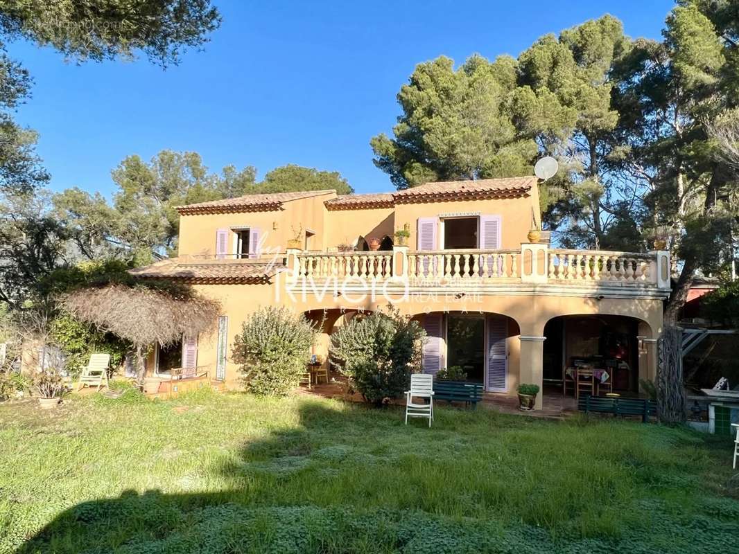 Maison à CAVALAIRE-SUR-MER