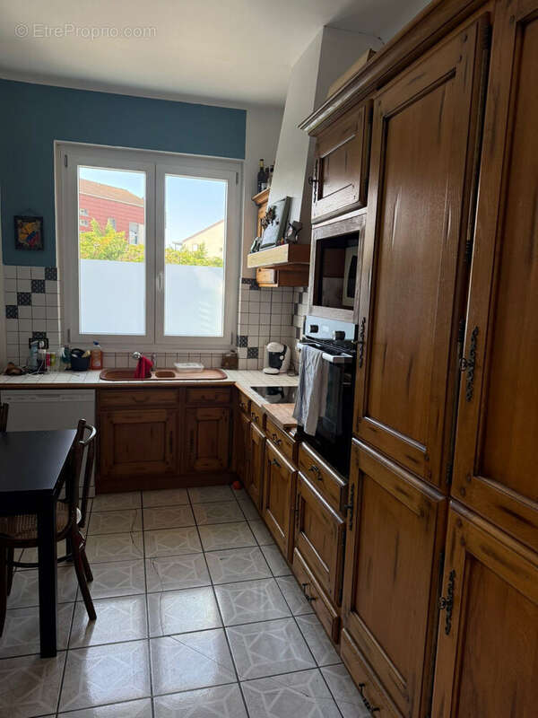 Appartement à VILLE-LA-GRAND
