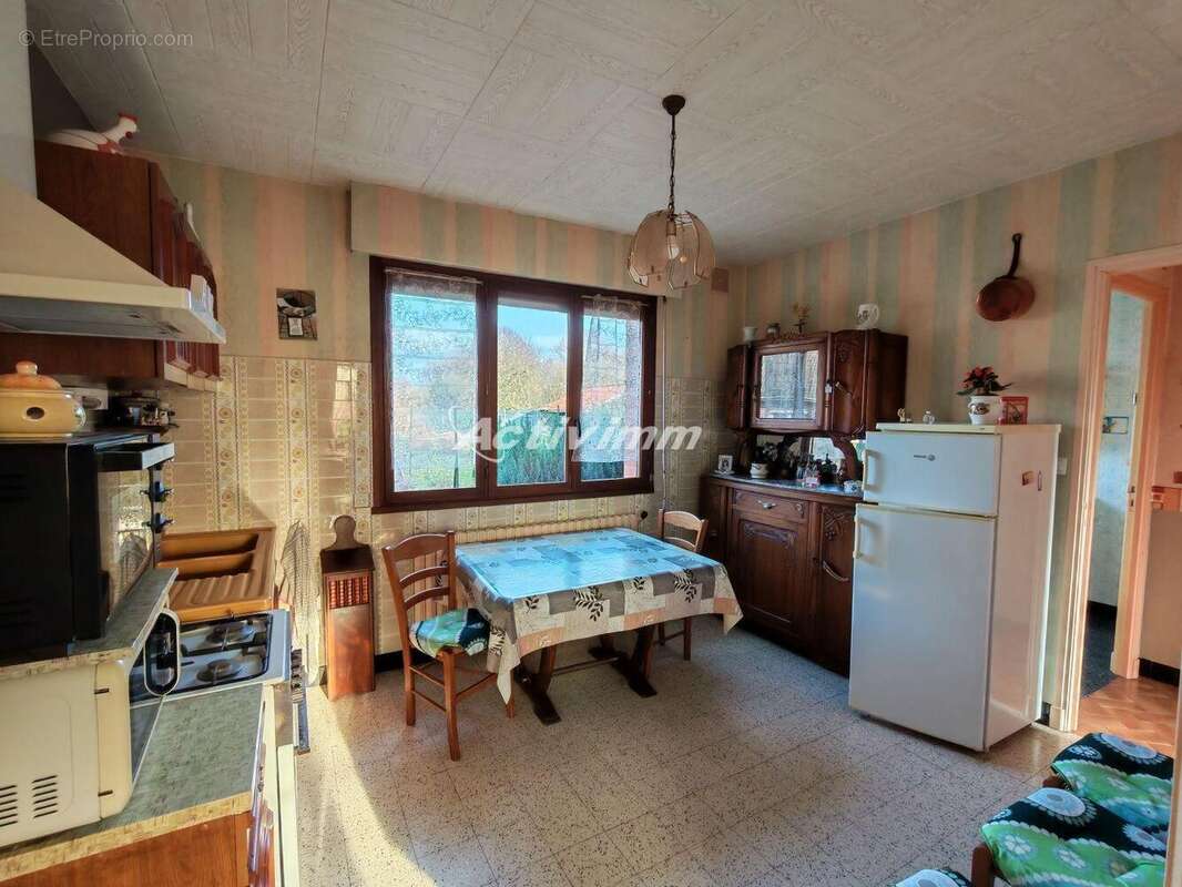 4288 10 - Maison à HESDIN