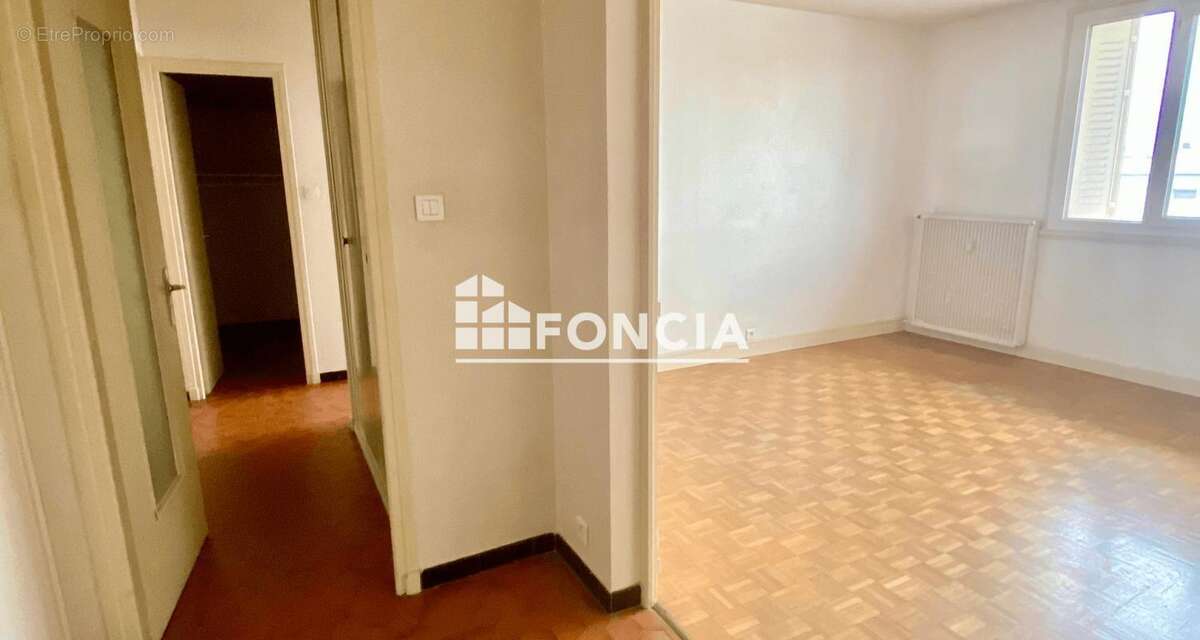 Appartement à VOIRON