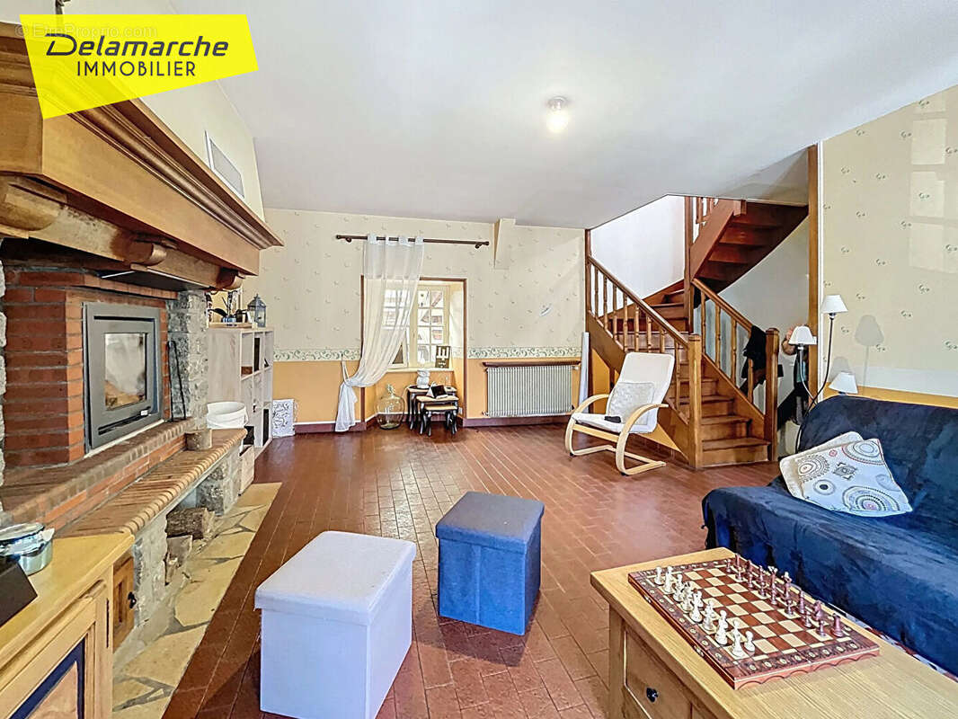 Maison à TESSY-SUR-VIRE