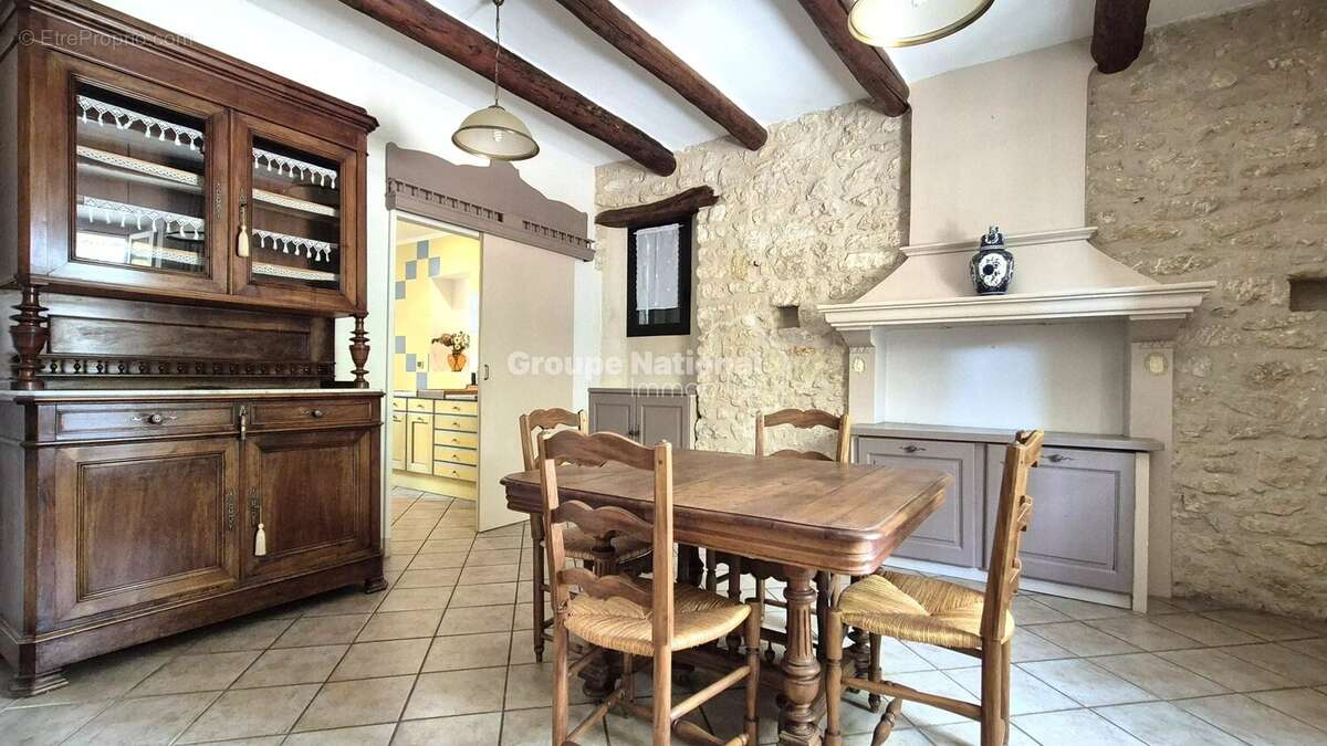 Beaumes de venise mas de caractere sur 2893 m² de terrain - photo 9