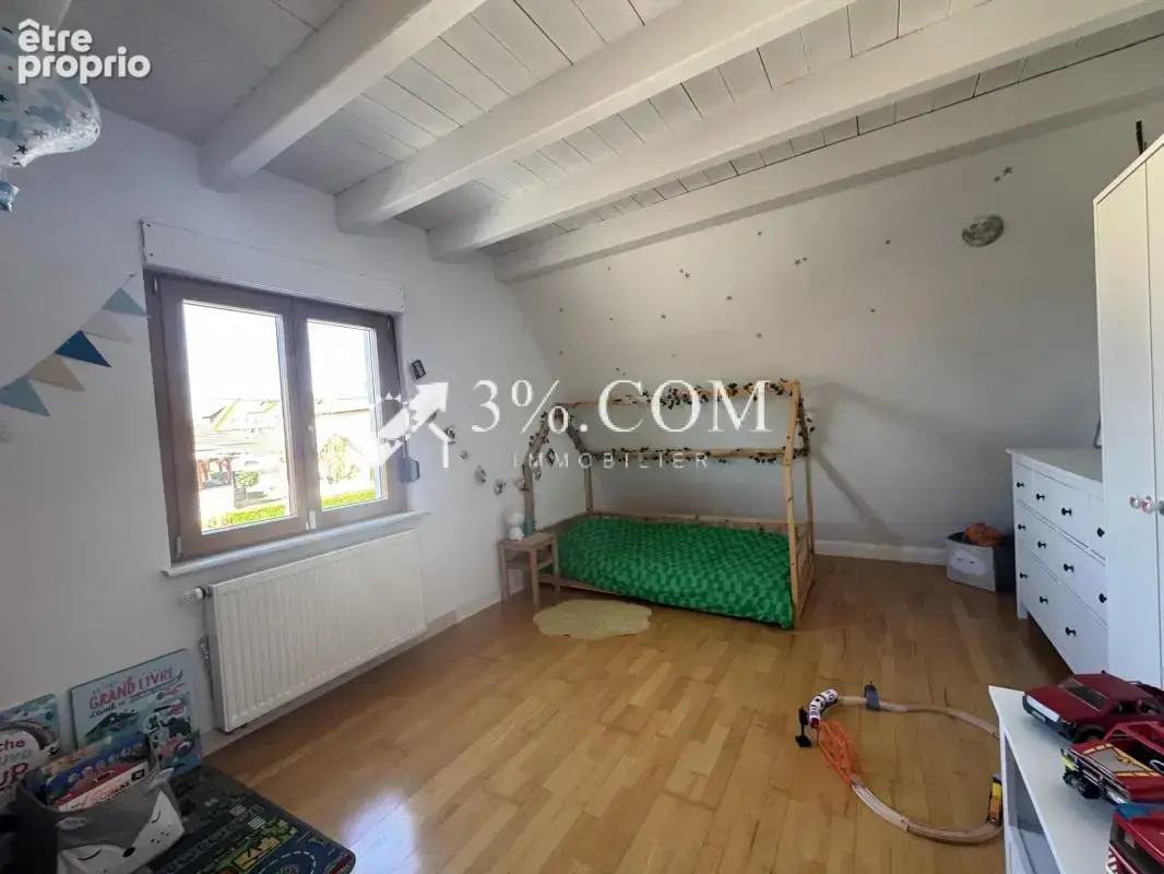 3%COM Jolie maison avec 4 chambres - 3 salles de bain - jard - photo 9