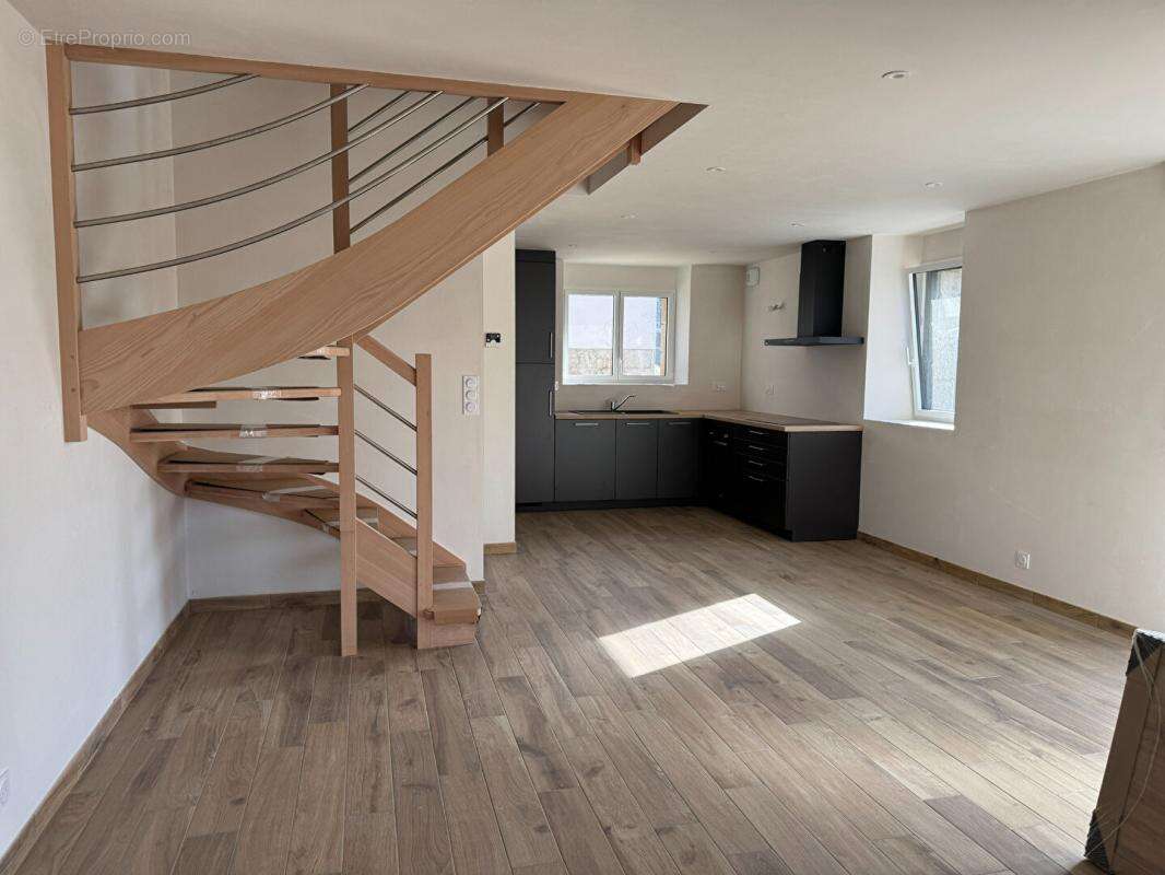 Maison à SAINT-BARTHELEMY