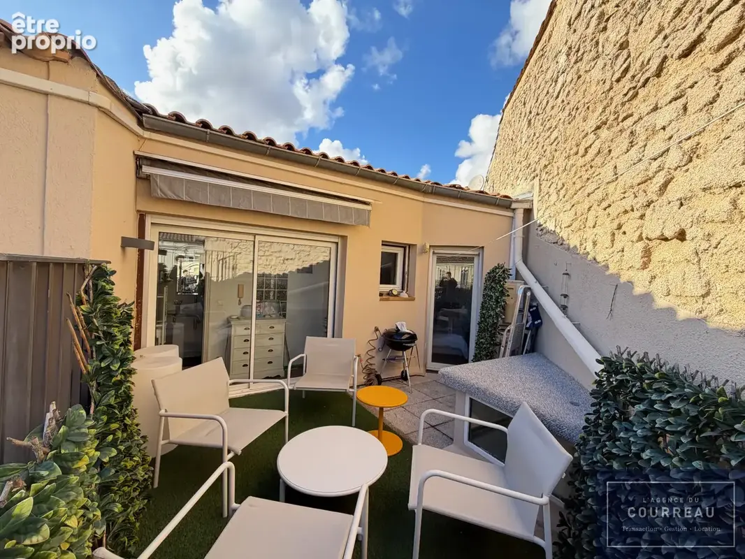 Quartier COMEDIE T3 de 71mé en duplex avec terrasse de 12m2 et une cave - photo 2