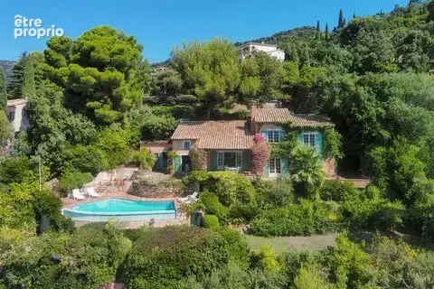 Maison 7 pièces 165 m² à vendre à Le Lavandou (83980) - photo 2