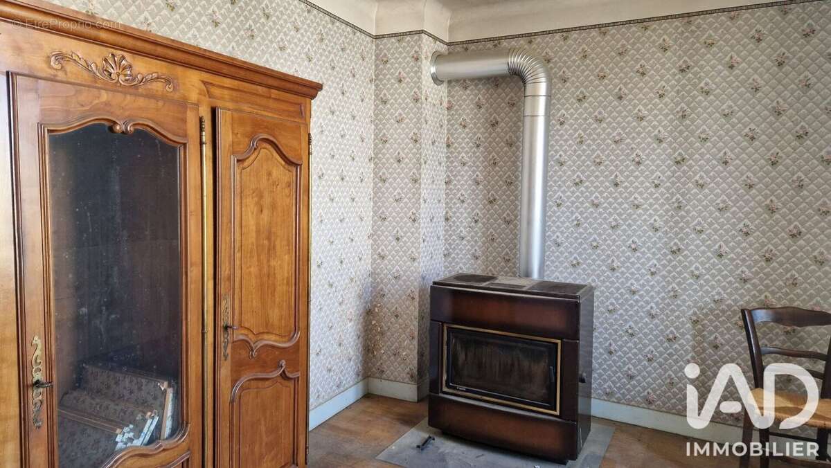 Maison 103 m² à Mere  - photo 7
