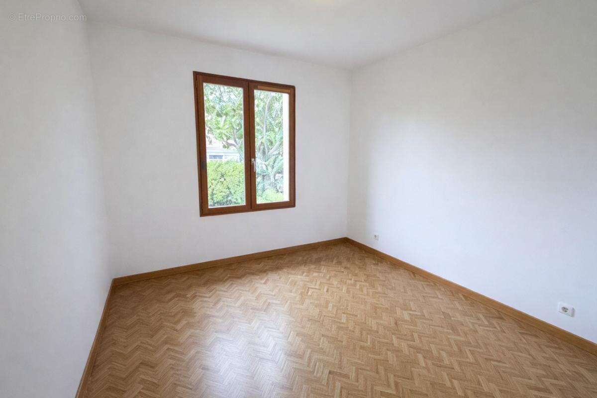 EXCLUSIVITÉ Maison T5 de 135 m² avec double garage – ESCALQUENS - photo 13