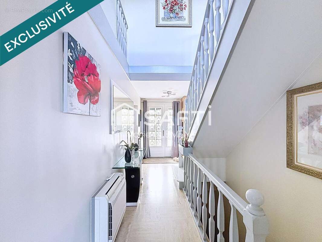 Photo 9 - Maison à PONTAULT-COMBAULT