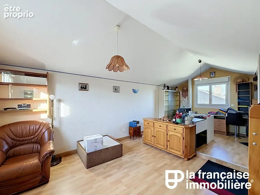 Maison familiale bien entretenue avec jardin, véranda et garage - photo 10