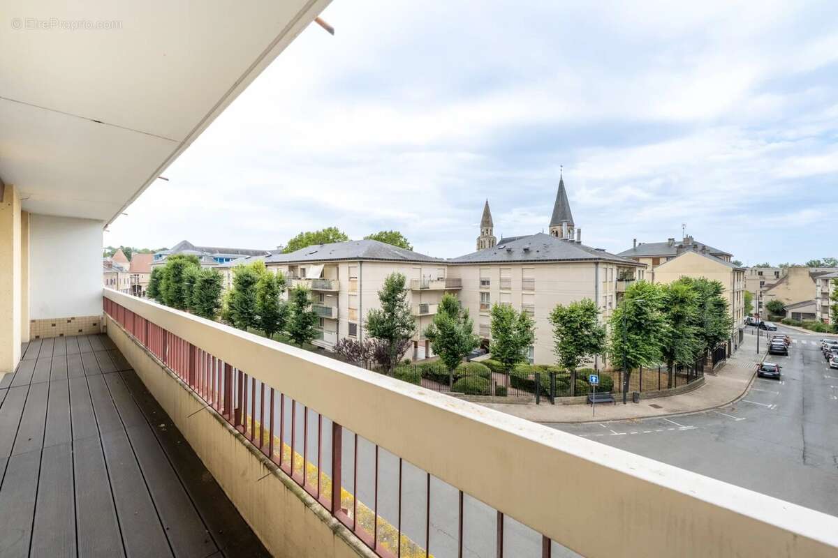 Appartement 90 m² à Poissy  - photo 11