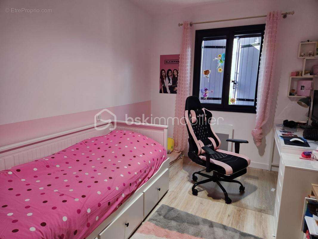 Maison à FORCALQUIER