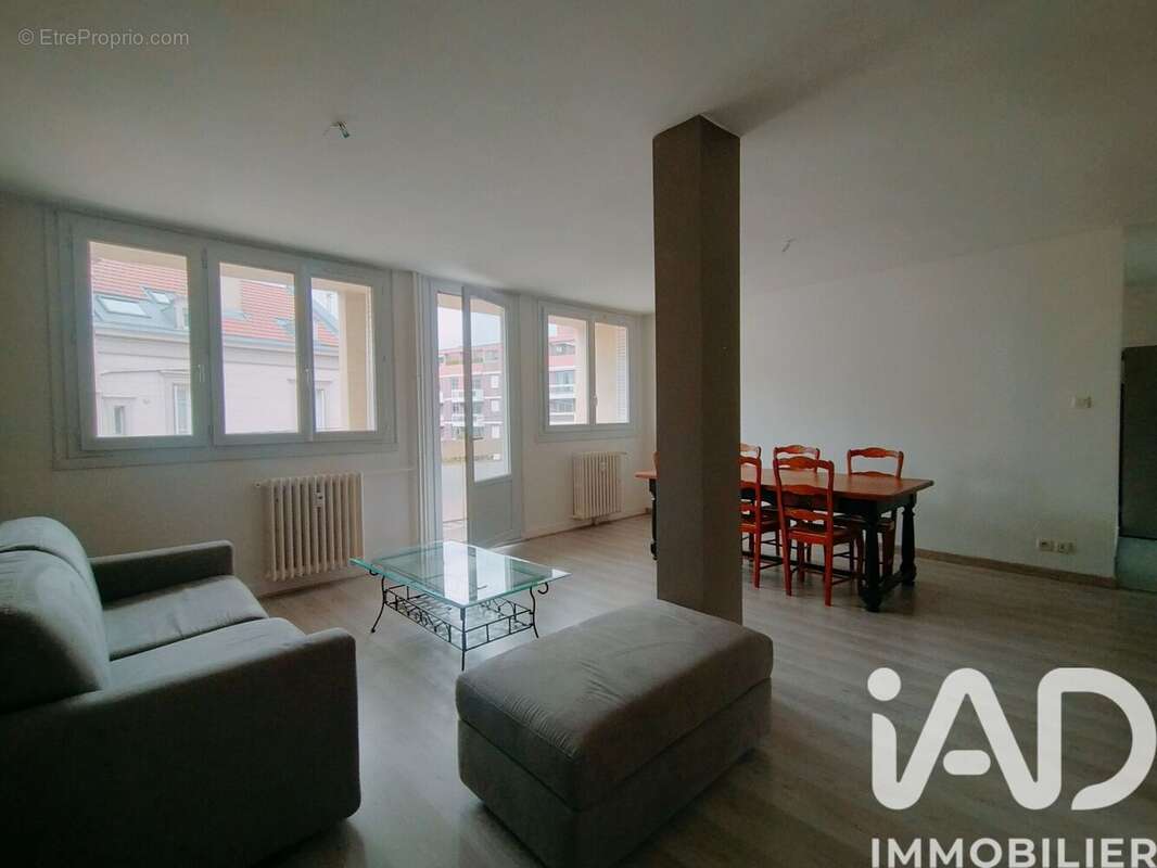 Photo 7 - Appartement à SAINT-ETIENNE
