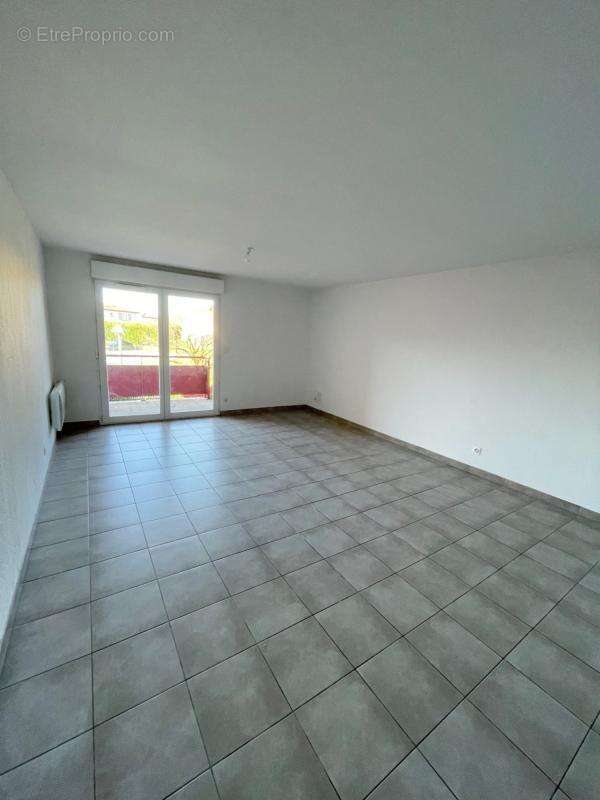 Appartement à CEPET