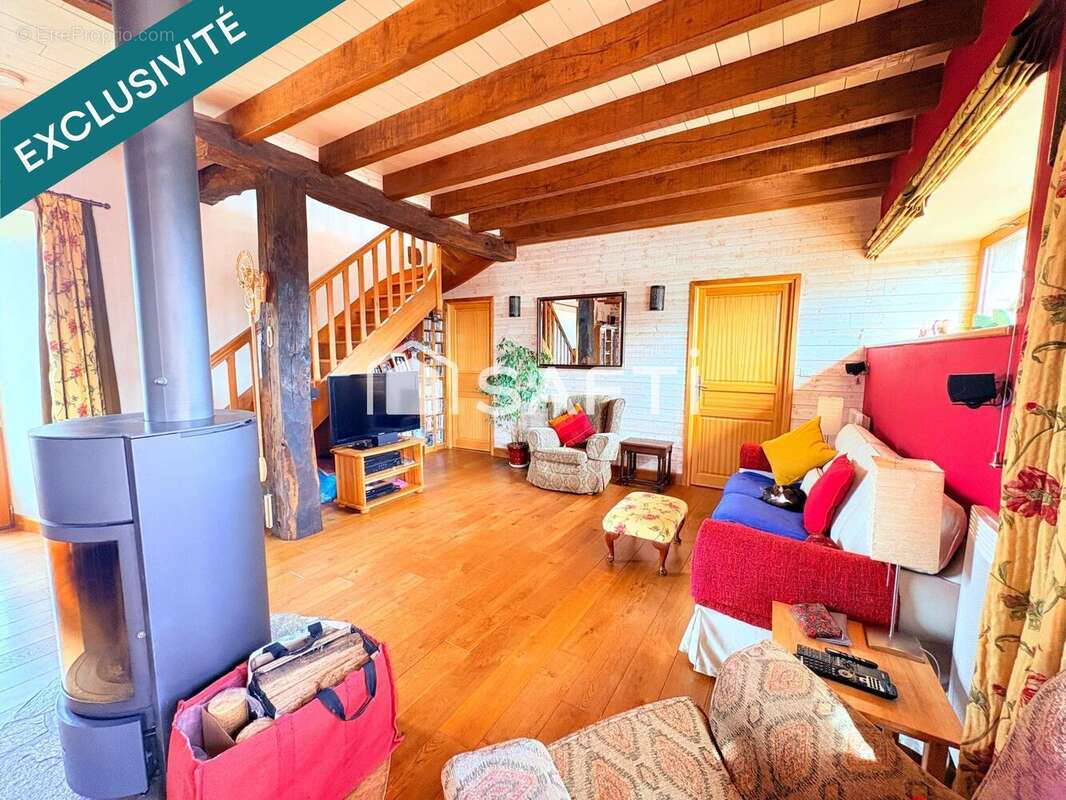 Maison 265 m² à La Chapelle-Neuve  - photo 5