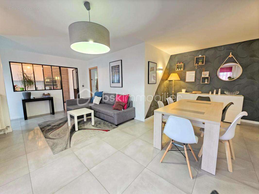 Maison à PONTAULT-COMBAULT