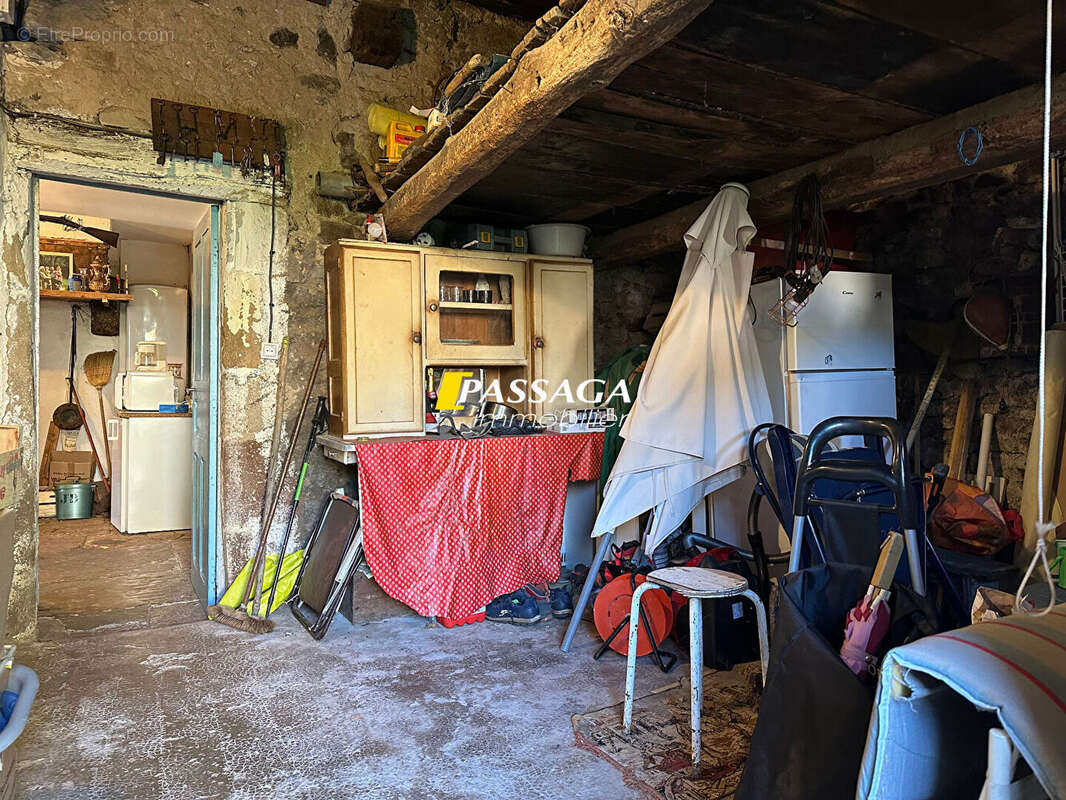 Maison à SAINT-GENIEZ-D&#039;OLT